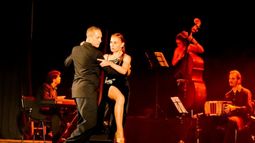 Un homenaje a los grandes maestros, a pura danza