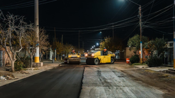 Muchas de las calles de Rawson más complicadas con los baches tendrán pavimentos nuevos, según anunció el intendente Carlos Munisaga. Muchas de las calles de Rawson más complicadas con los baches tendrán pavimentos nuevos, según anunció el intendente Carlos Munisaga.