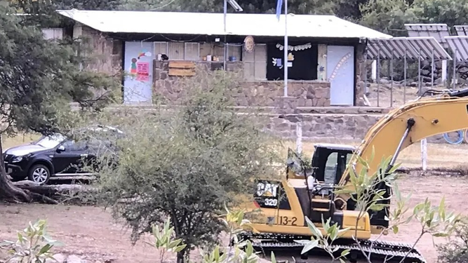Marcando el camino, las máquinas llegaron a las Sierras de Riveros, el último destino del Camino de los Sueños.
