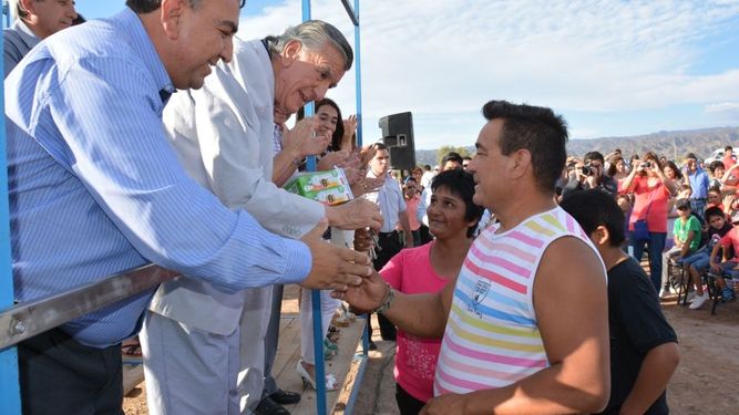 Más de 20 viviendas nuevas para vecinos del Caucete Conjunto 7