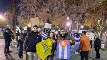 Cubanos radicados en San Juan salieron a la calle a pedir por la libertad de su país