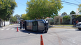 volco una camioneta en capital, tras un choque con un auto volco una camioneta en capital, tras un choque con un auto