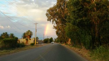 Un arcoiris, el buen día del cielo a los sanjuaninos
