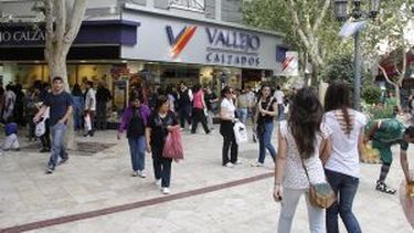 Pese al feriado, el comercio atenderá normalmente