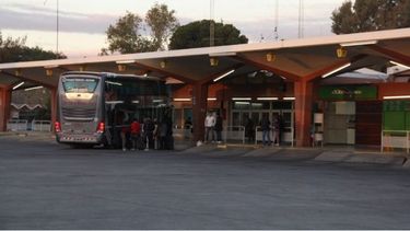 La oficina de informes de la Terminal de Ómnibus, cerrada por refacciones