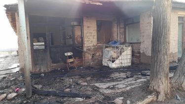 Así asisten a los damnificados por los incendios en San Juan: con viandas, colchones y frazadas