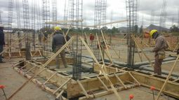 Hospital de Jáchal: superado el desnivel del terreno, 6 % de avance de la obra