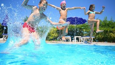 ¿Qué se sabe del uso de las piletas en los clubes para este verano?
