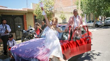 De la Peatonal al altar: la cantante de ópera sanjuanina cumplió y se casó con su gran amor