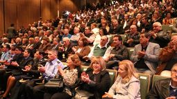 Uno por uno, los estatales distinguidos por su trayectoria
