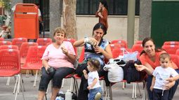 Las primeras familias llegaron desde temprano para ver el Carrusel