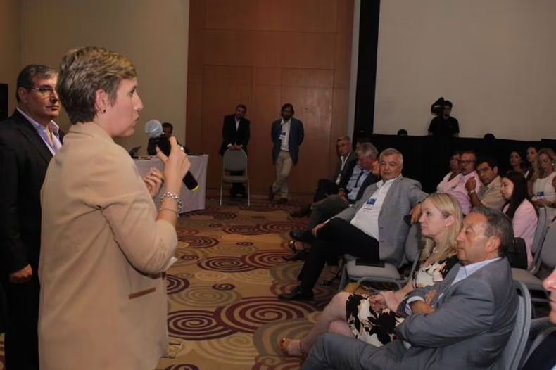 la Ministro de&nbsp; de ambiente de Mendoza , Jimena Latorre.