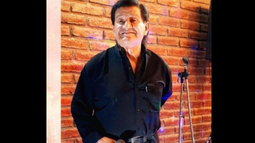 El músico sanjuanino Saturnino Gilberto Nuñez, conocido como El Gitano, falleció el 13 de julio y sus seguidores lo consideran un baluarte de la música tropical en San Juan.