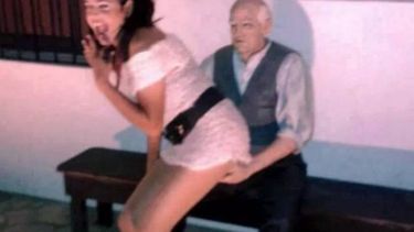 Burlas obscenas en la estatua de Sarmiento, un clásico