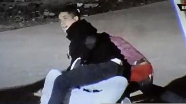 Estremecedor: difundieron el video donde se ve cómo matan a Cajas Estremecedor: difundieron el video donde se ve cómo matan a Cajas