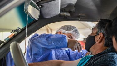 En Salud Pública dicen que a los vacunadores a veces los insultan y hasta les pegan