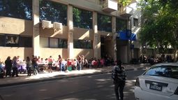 Amas de casa denunciaron que la oficina de Empleo lleva 7 días sin atender
