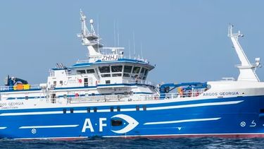 Murieron 6 tripulantes tras el hundimiento de un barco pesquero cerca de las Islas Malvinas