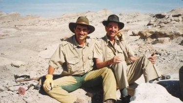 William Sill padre con su hijo Bill, en una de las campañas paleontológicas en Ischigualasto.