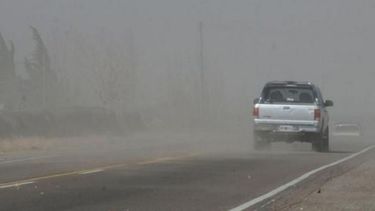 La semana se despide con probabilidad de viento zonda