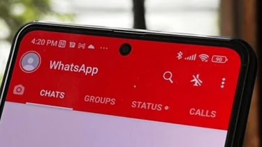 Muchos usuarios están interesados en cambiar a rojo el color predominante en WhatsApp.