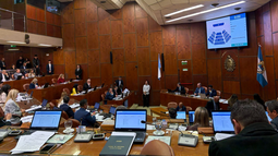 Con apoyo del bloquismo y parte del peronismo, el oficialismo logró designar a De la Torre como camarista civil Con apoyo del bloquismo y parte del peronismo, el oficialismo logró designar a De la Torre como camarista civil