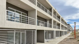 Cinco empresas pujan por construir La Nave, el complejo de departamentos del IPV