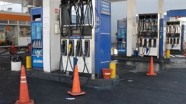 La semana entrante confirmarán si cerrarán las estaciones de servicio en las fiestas