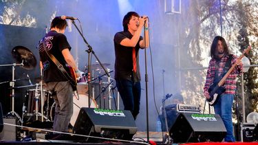 El rock hace vibrar las plazas sanjuaninas