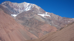 Ley de Glaciares en debate: Vista del glaciar de roca Pachón, en la subcuenca dle Río Blanco, en Calingasta. (Fuente: Ianigla). Ley de Glaciares en debate: Vista del glaciar de roca Pachón, en la subcuenca dle Río Blanco, en Calingasta. (Fuente: Ianigla).