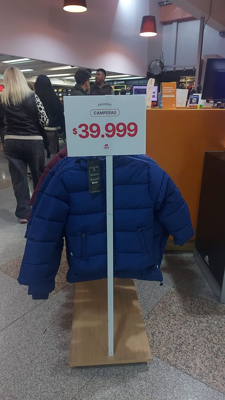 Super oferta de camperas de niño a $39.000 Super oferta de camperas de niño a $39.000