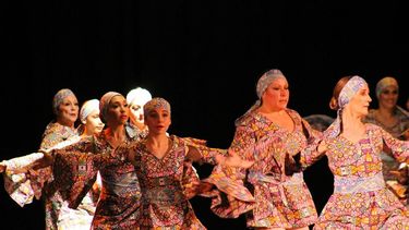 Mujeres Audaces volvieron a llenar de arte el Sarmiento