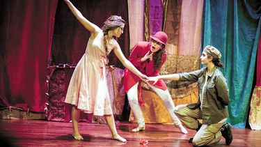 Una reconocida escuela sanjuanina busca un profesor de teatro