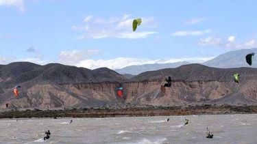 Locura en Rodeo por el campeonato de kitesurf en Cuesta del Viento