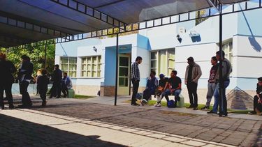 Dolor en el velatorio de Tobías Guevara y su papá Gabriel