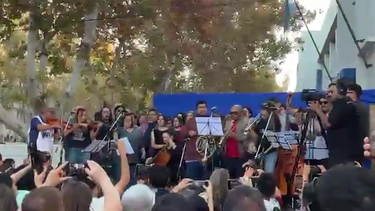 La Orquesta Sinfónica de la UNSJ interpretó el Himno Nacional Argentino en la Marcha Federal