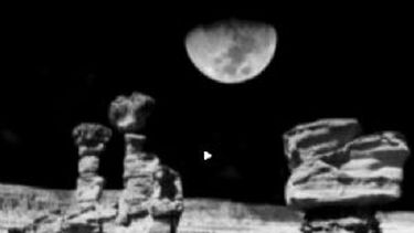 Ischigualasto a la luz de la Luna: A pesar del clima 200 personas lo disfrutaron