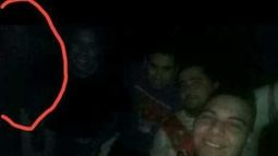 Fueron a Zonda, se sacaron una selfie y ¿salió un fantasma?