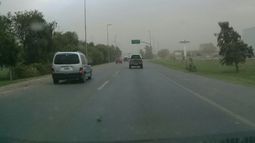 El viento no da tregua y se esperan fuertes ráfagas por la mañana