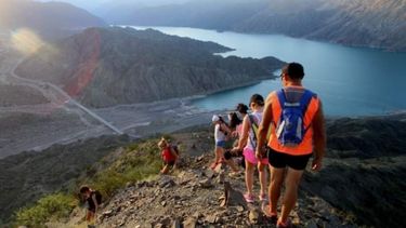 El turismo sanjuanino en subida: el gobierno sanjuanino entregó beneficios a emprendedores