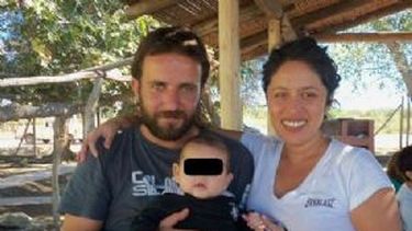 Caso Teo: Dicen que la madre biológica no lo visita y que llamarán a Gioja