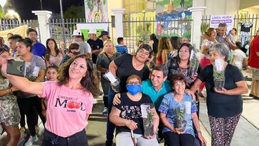 San Martín y agasajo especial para las mujeres del departamento