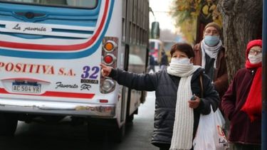 Los colectivos funcionarán con 22 pasajeros y con nuevos cambios