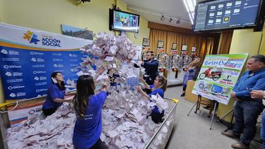 Los ganadores del sorteo de cupones no premiados de la Caja de Acción Social.
