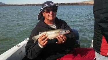 Volvió la buena pesca de pejerreyes a Ullum