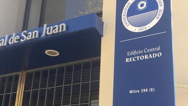 Contagio en la UNSJ: cerraron el Rectorado y testean a 150 personas