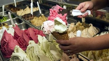 ¡Atención glotones!, se viene la Noche de las heladerías: dónde conseguir el helado más barato en San Juan