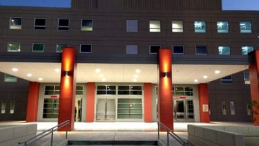 A un cirujano del Rawson le tocó atender a un niño ¿endemoniado?