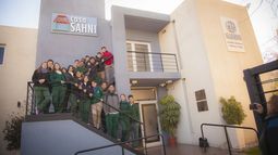 Egresados Solidarios conocieron cómo funciona la Casa Sahni