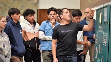 Ambiente avanza en un sistema inteligente destinado a la separación de residuos en San Juan.